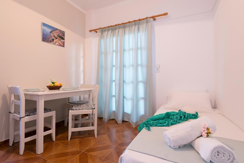 Kostas Apartments Stalida Eksteriør bilde